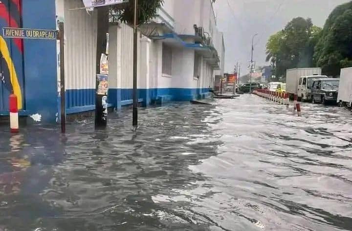 Kinshasa : Plusieurs quartiers de Barumbu touchés par la montée des eaux du fleuve congo