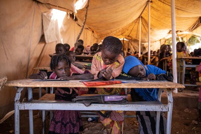 Épidémie de peste : trois jours de fermeture des écoles à Rethy, un sacrifice nécessaire pour la santé des élèves