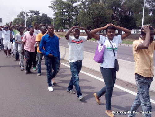 Bunia : marches de soutien aux FARDC, la mairie autorise les étudiants mais défend le conseil provincial dela jeunesse. Pourquoi ?