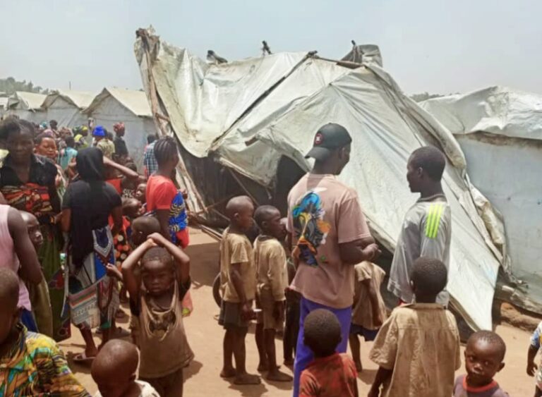 Bunia : le site de déplacés du Lycée Kigonze durement touché par des vents violents (Protection civile)