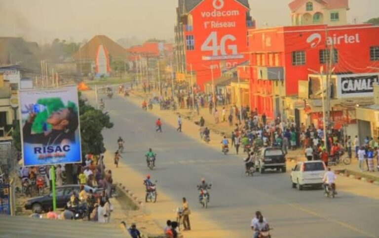 Bunia : perturbation du réseau Vodacom, des utilisateurs exigent une compensation