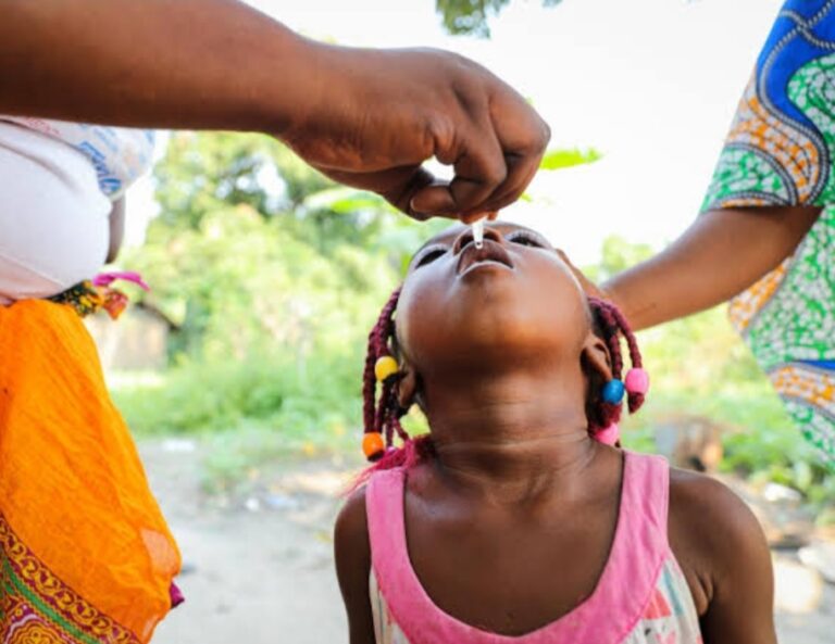 Ituri: Les enfants de 0 à 59 mois attendus à l’administration de vaccin contre la poliomyélite dans les 36 zones