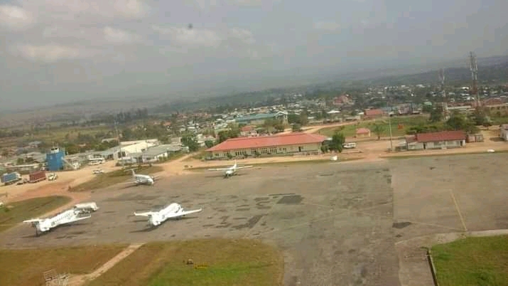 Bunia : les gros avions ne peuvent pas utiliser la piste de l’aéroport Murongo avant 2025